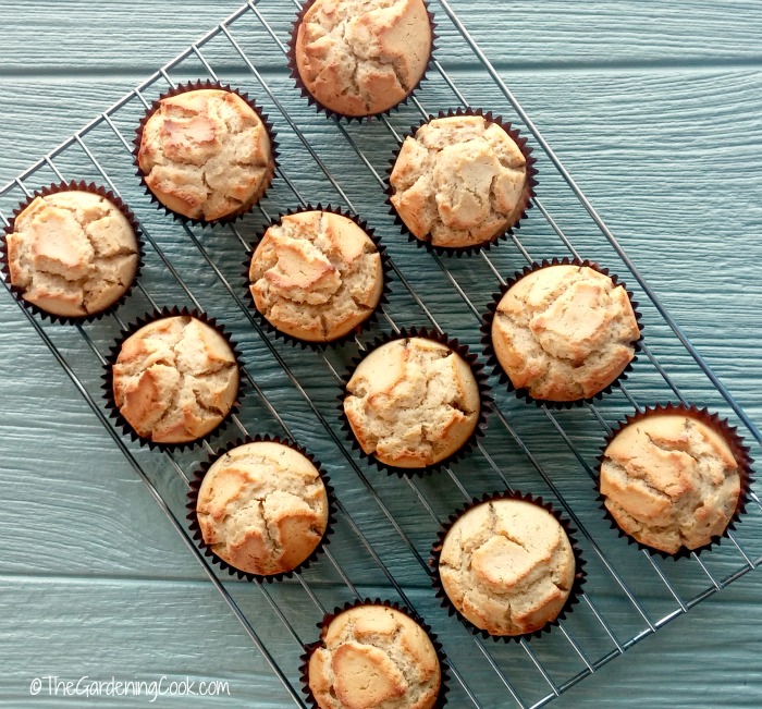 Cooked eggnog muffins