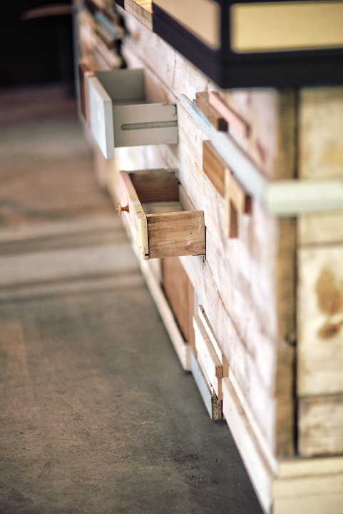 Kitchen drawers