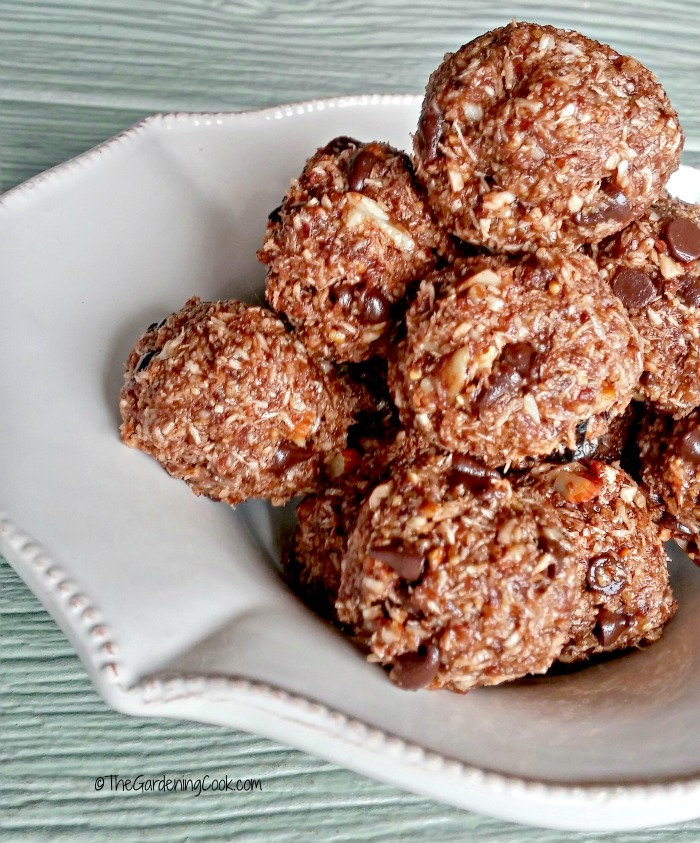Espresso Chocolate Hazelnut Energy Bites.