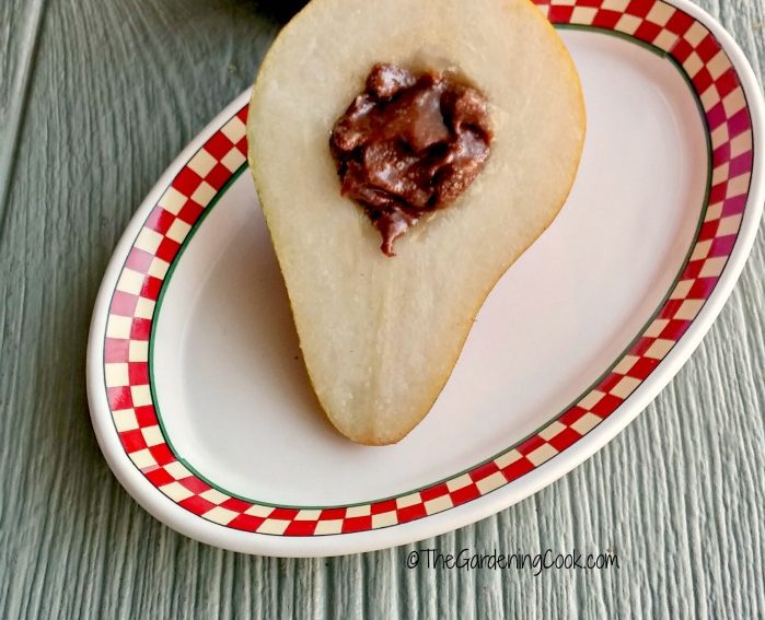 Pears with chocolate hazelnut butter