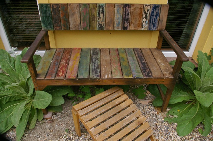 Recycled wood garden bench