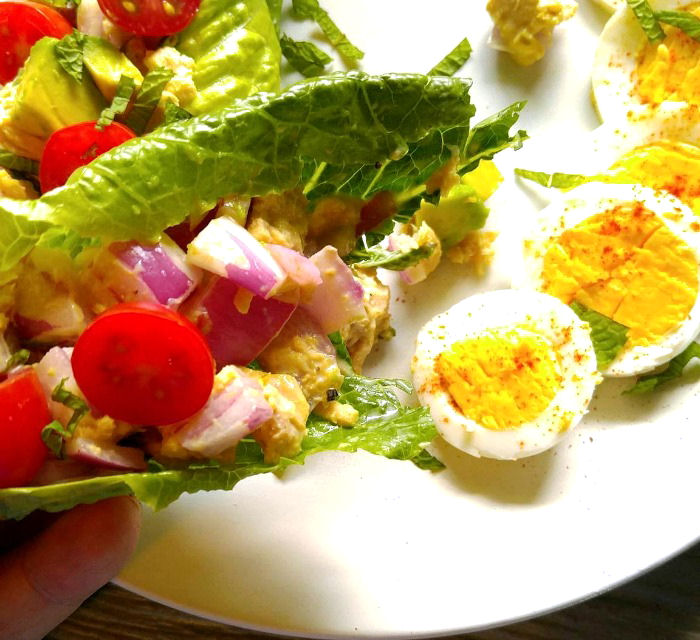 close up of the tuna lettuce wraps