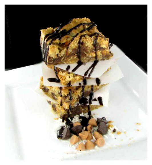 Samoas Bars are a copycat version of the traditional Girl Scout cookie Samoas.