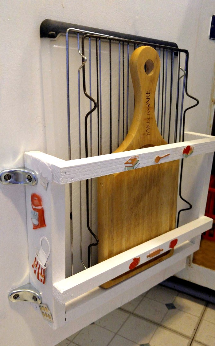 DIY Cutting Board Holder for a Cabinet Door