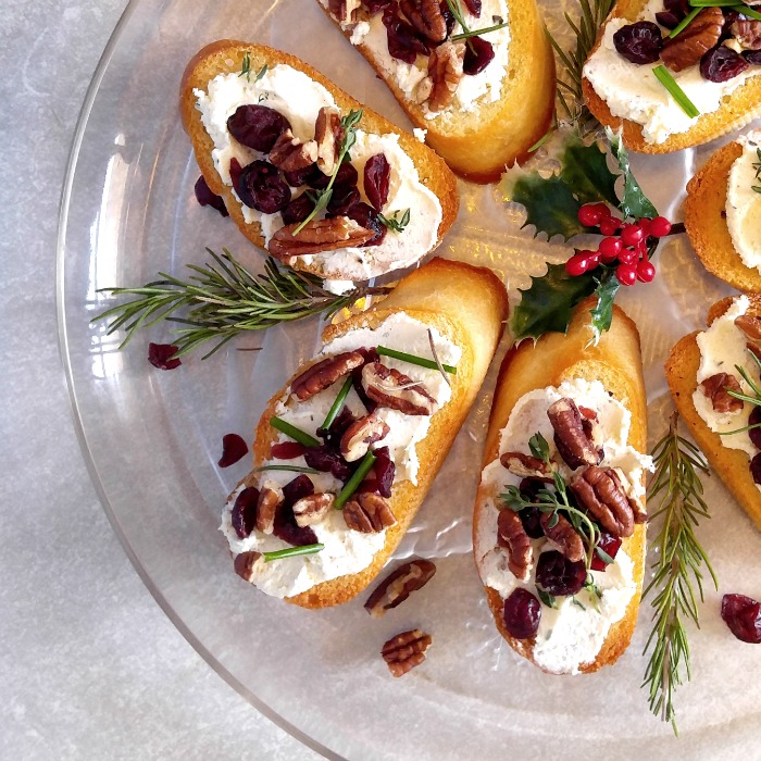 Cranberry Pecan Crostini Appetizers