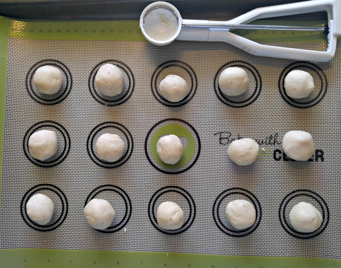 Form the dough into 1" snowballs