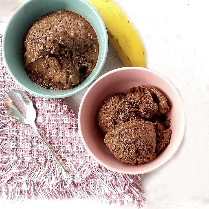 Make your own ice cream with frozen bananas