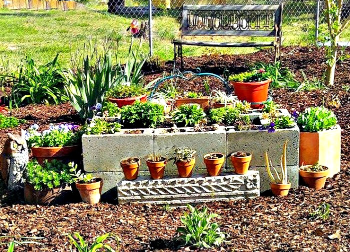 Cement blocks planter Cement blocks Succulent planter