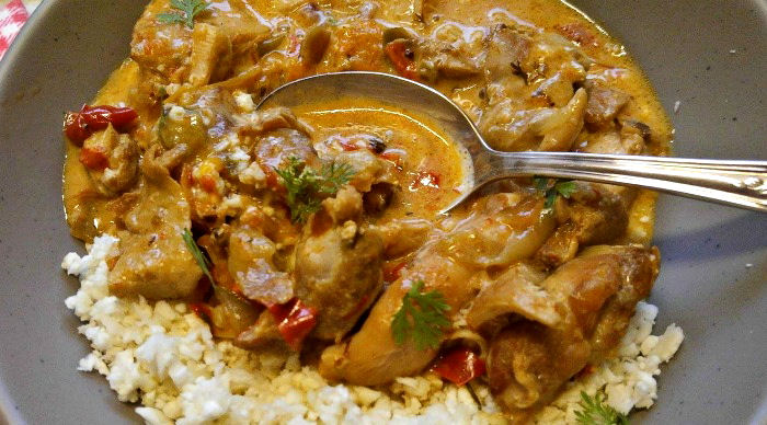 Tasting this crockpot chicken curry