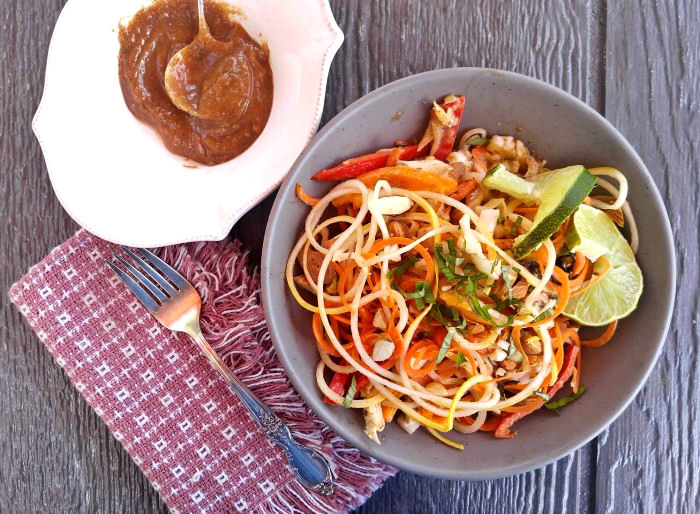 Asian zucchini noodle salad and spicy dressing