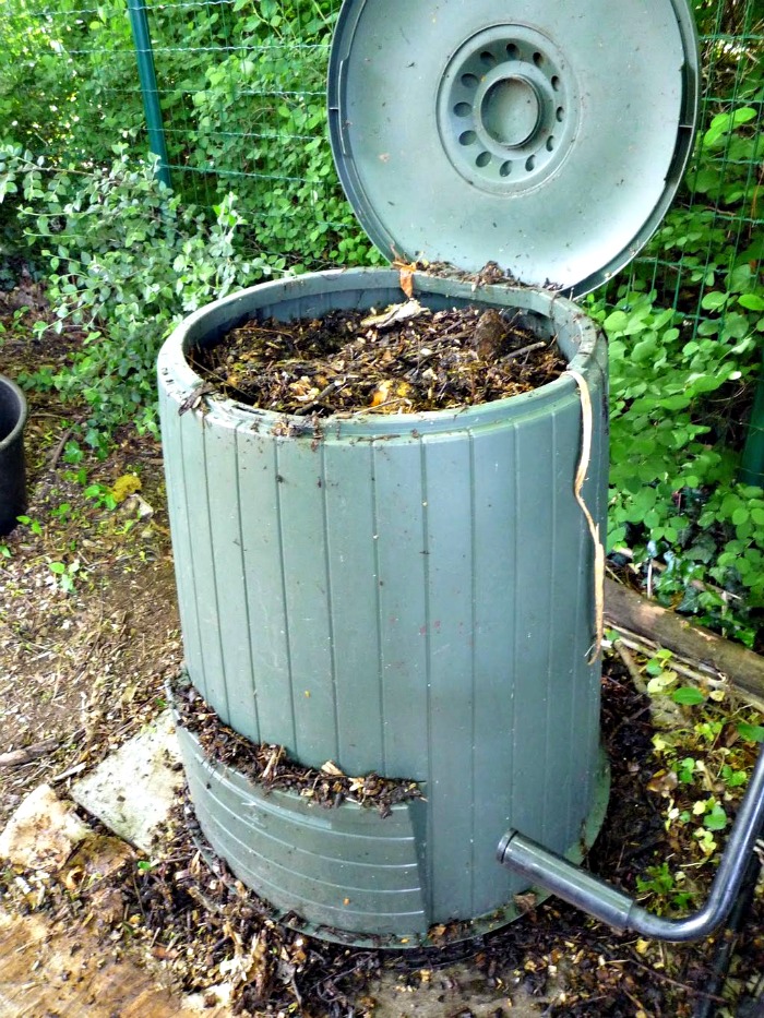 Compost bins come in all sizes and for all yard types