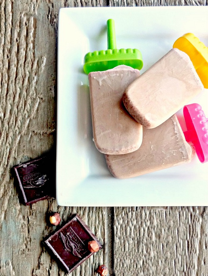 Chocolate hazelnut pudding pops Paleo "nutella" pops
