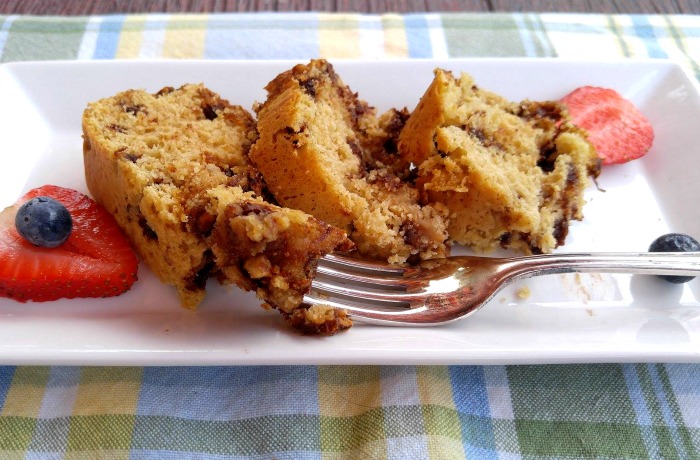 Take a bite of this Paleo coffee cake