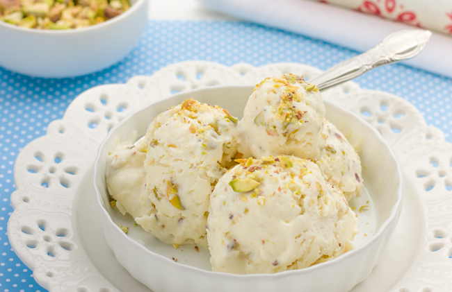 Coconut and pistachio no churn ice cream