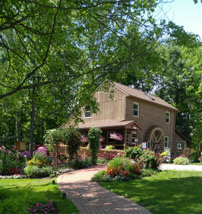 Beech Creek Botanical Garden visitor center