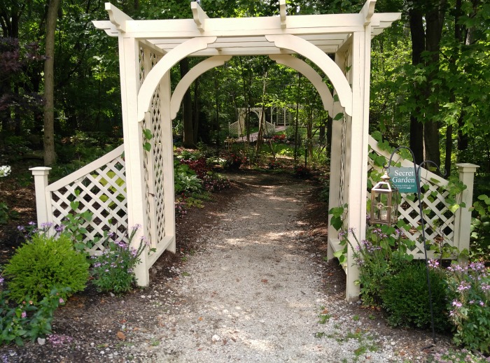 Arbor Secret Garden