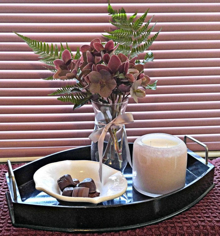 Lenten Rose cut flowers last a long time indoors