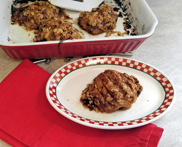 Serving hasselback apples