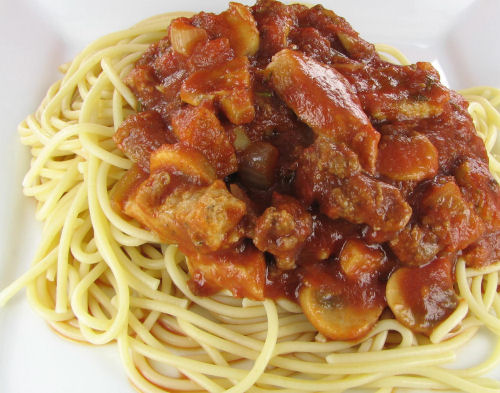 Spaghetti sauce with pork