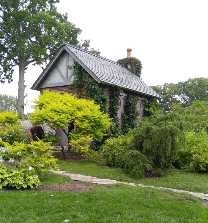 English garden at Wellfield Botanic Gardens in Indiana Building in the English Garden at Wellfield Botanic Gardens
