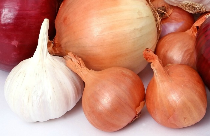 Onions and garlic make a substitute for shallots in cooked dishes