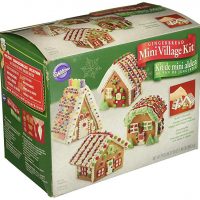 Wilton Build It Yourself Mini Village Gingerbread House Decorating Kit