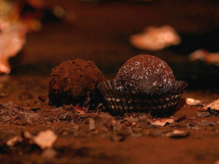 truffles dipped in cocoa powder