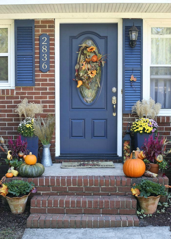 front porch makeover This front porch makeover cost less than $50 and look just a few hours assemble. I used a lot of left over supplies to keep the cost down