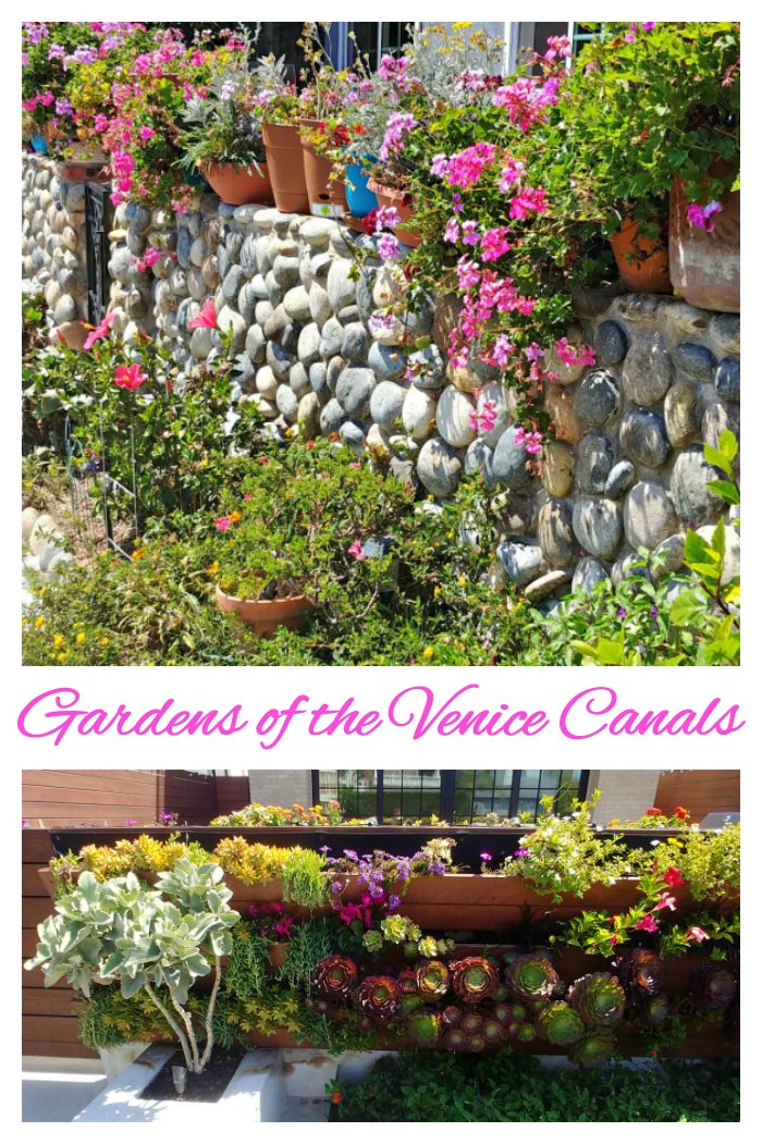 Venice Canals Photo Gallery - Gardens of the Venice Historic District in LA